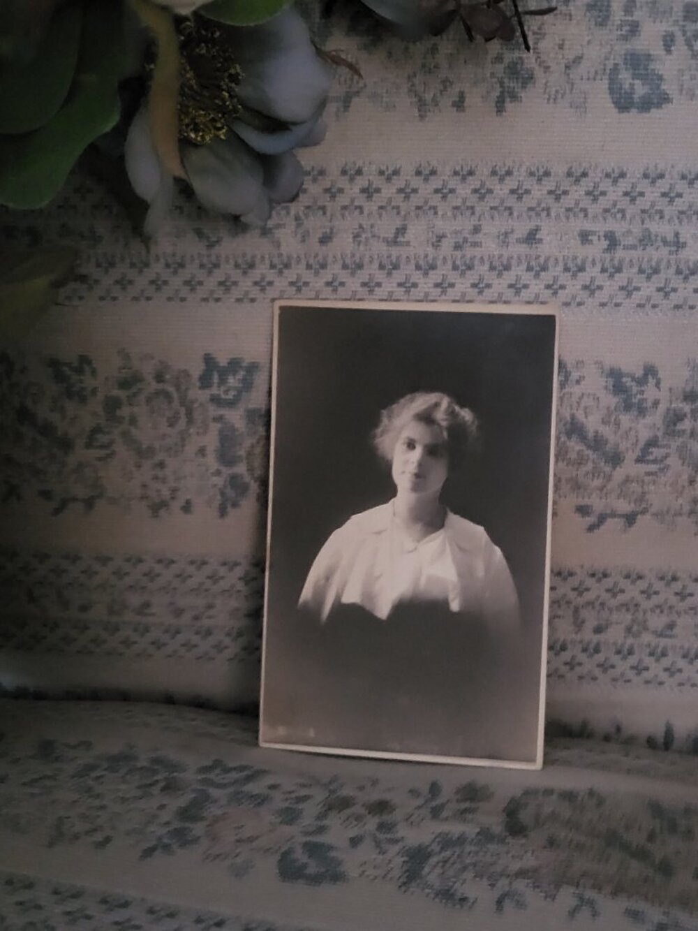Antique Edwardian Real Photo Postcard RPPC Canadian Woman Unposted